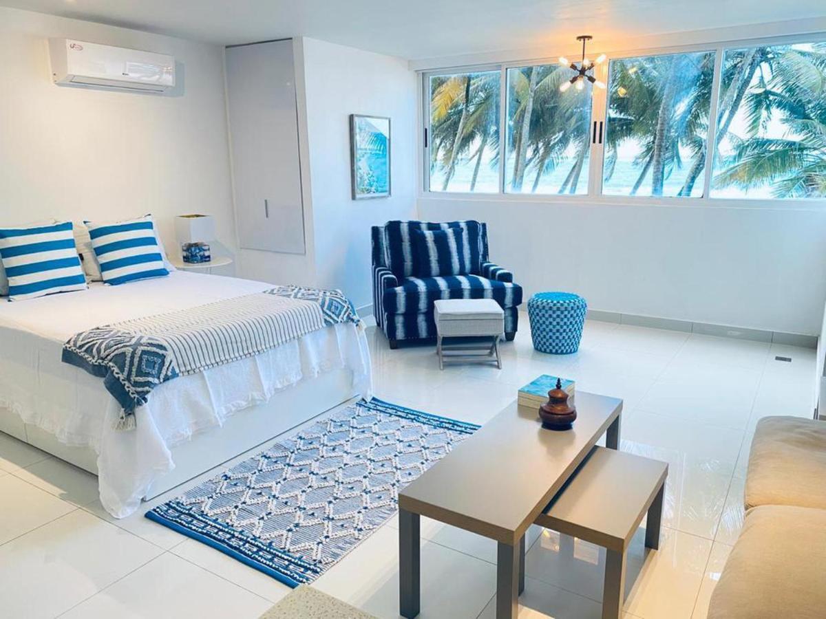 Kasa Las Palmas Ocean View Beachfront Condo Pool San Juan Exterior foto