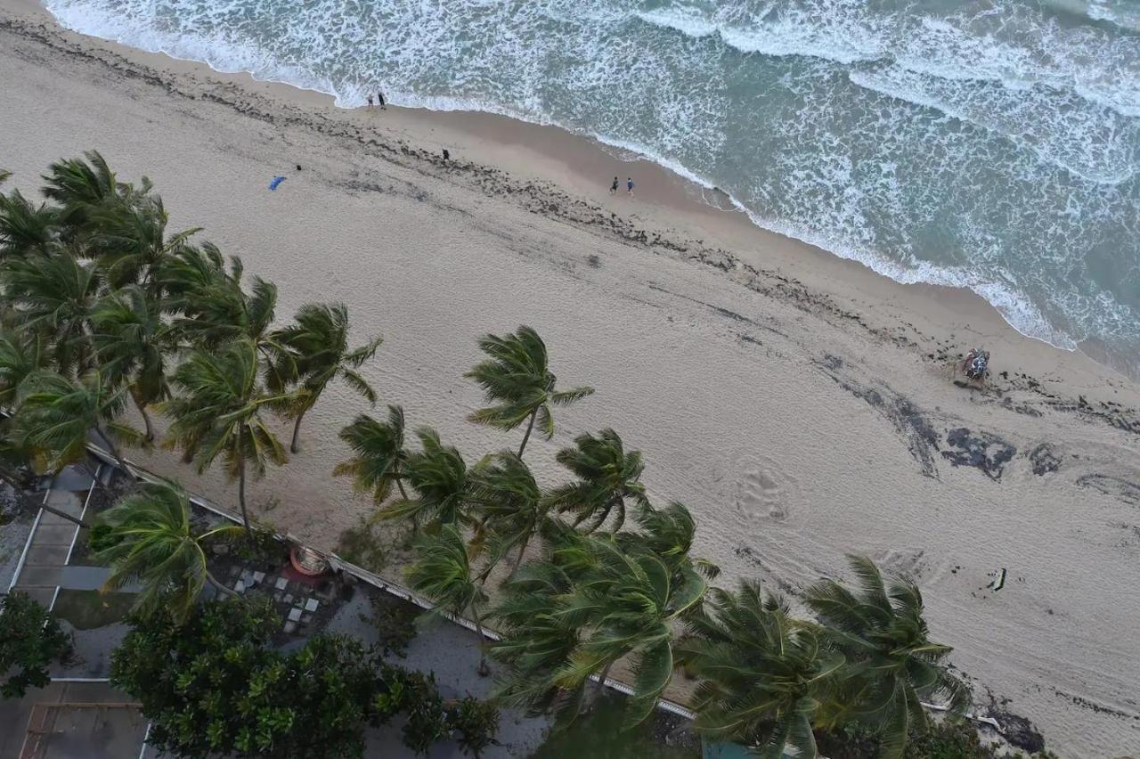 Kasa Las Palmas Ocean View Beachfront Condo Pool San Juan Exterior foto